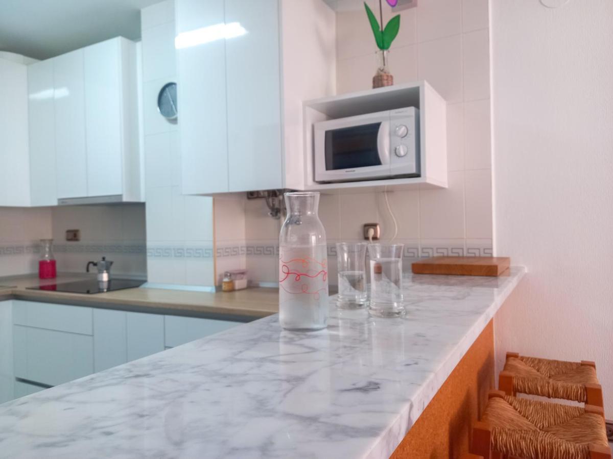 Apartamento Hibisco , Primera Linea De Playa Almunecar Bagian luar foto