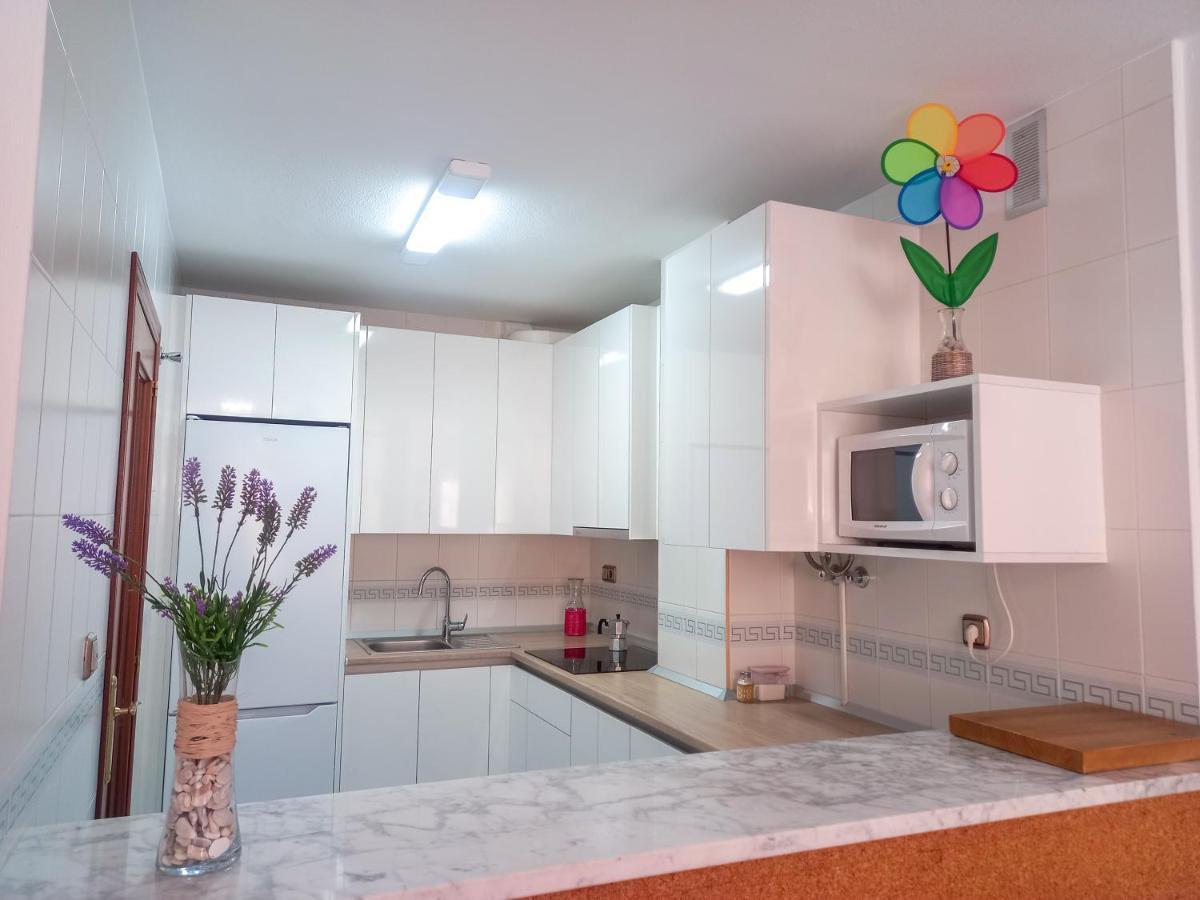 Apartamento Hibisco , Primera Linea De Playa Almunecar Bagian luar foto
