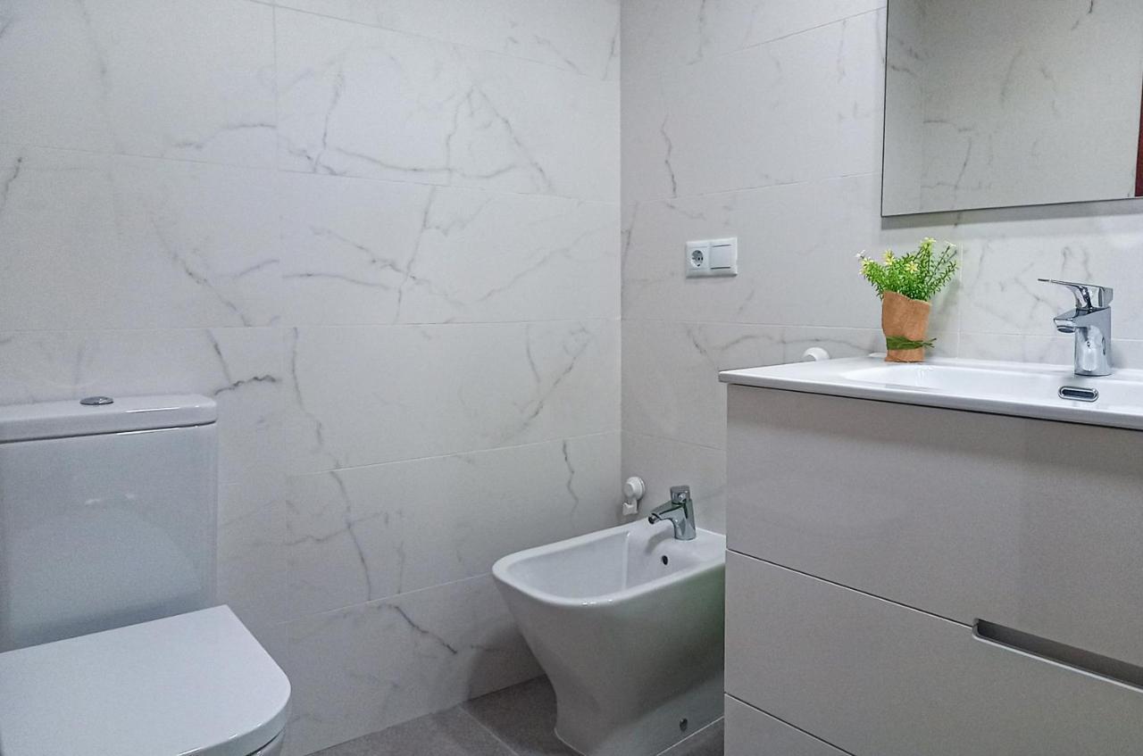 Apartamento Hibisco , Primera Linea De Playa Almunecar Bagian luar foto